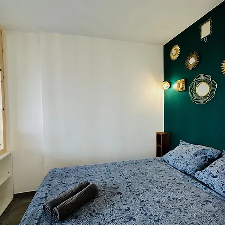L'Emeraude Au Soleil Studio Avec Coin Nuit Dans Residence Sur La Plage Le Grau-du-Roi Extérieur photo